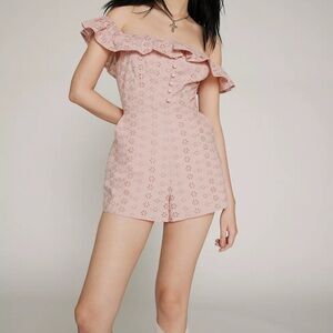 Kimchi Blue Jeena Eyelet Off-The-Shoulder Romper Dusty Pink